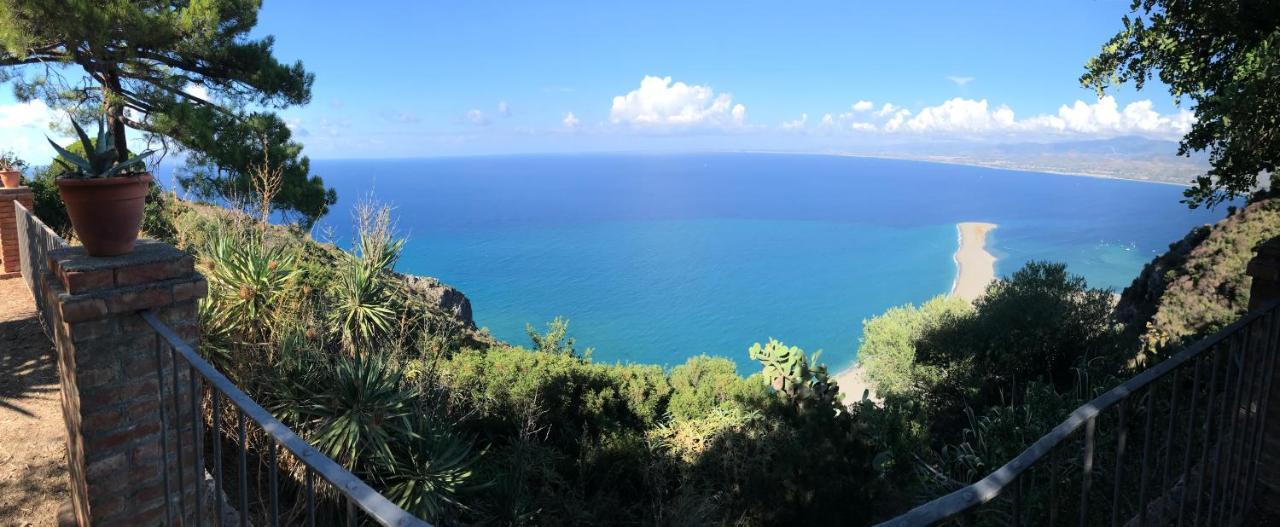 טינדארי A Casa Di Peppino Villa Greco מראה חיצוני תמונה
